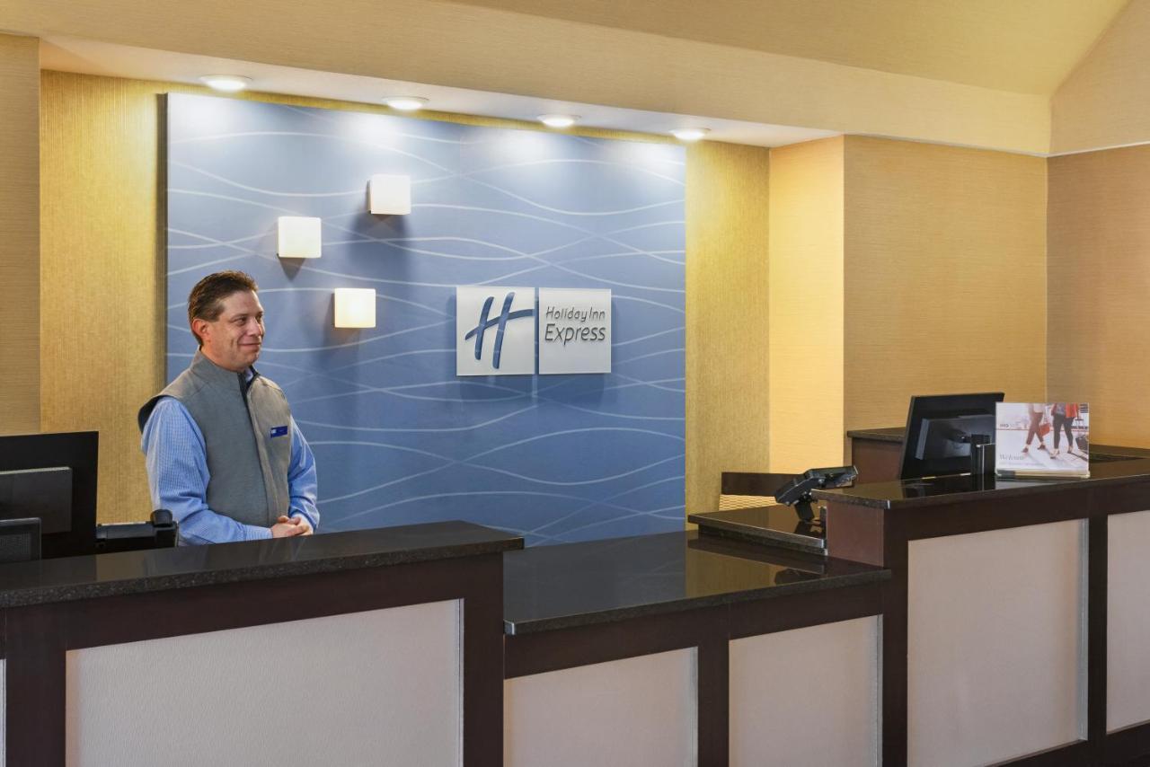 Holiday Inn Express Hotel & Suites Edmond By Ihg Zewnętrze zdjęcie