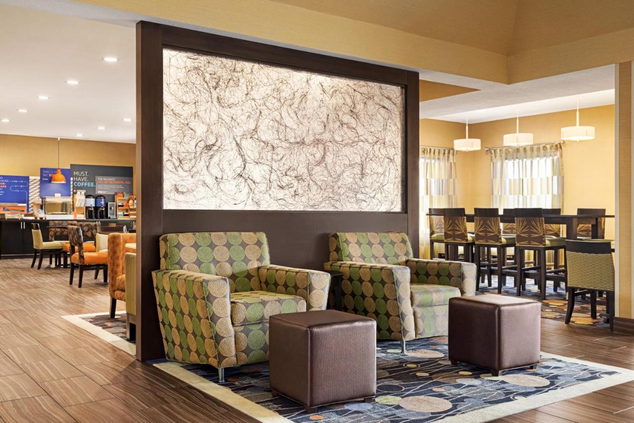 Holiday Inn Express Hotel & Suites Edmond By Ihg Zewnętrze zdjęcie